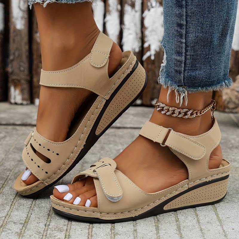 Alfreda Orthopedic Sandal | Ponty